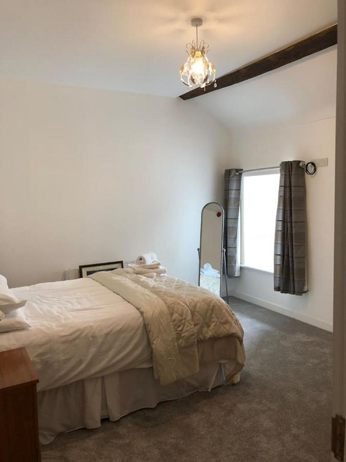 Perfect Apartment In Ideal Location Ennistimon Ngoại thất bức ảnh
